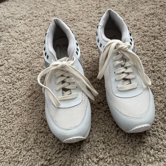 Volatile Kicks Cody Chunky Platform Sneakers Women’s Size 7.5 White Studded Y2K - Picture 7 of 13